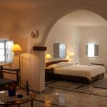 Aethrio Hotel Santorini