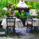 Grikos Hotel - Restaurant