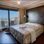 Royal Palace Resort - Bedroom